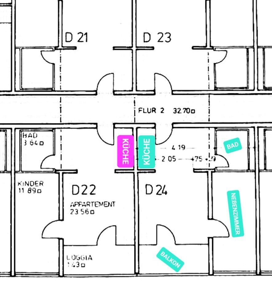 Apartment mit Balkon